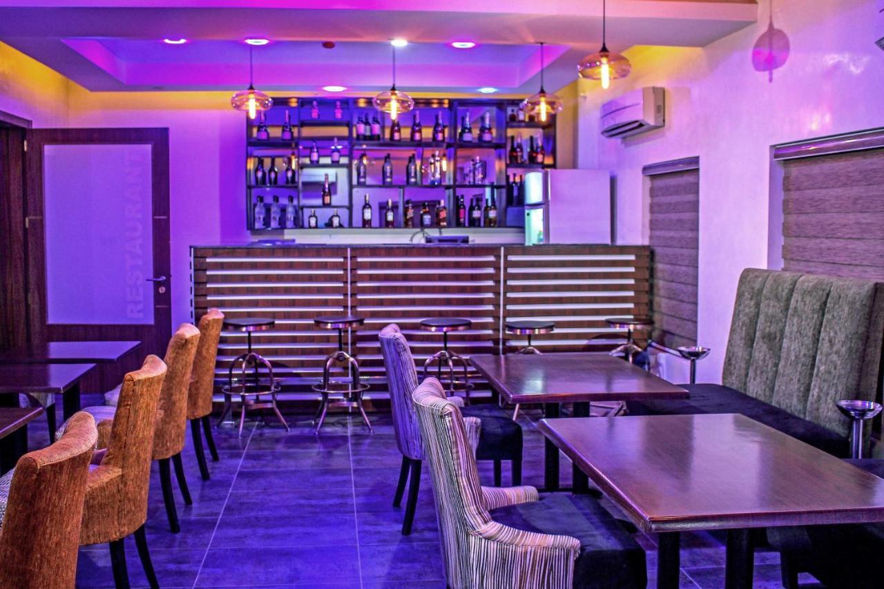 Joshesther Olive Hotel Ikeja Eksteriør bilde