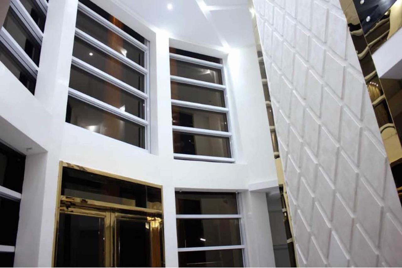 Joshesther Olive Hotel Ikeja Eksteriør bilde